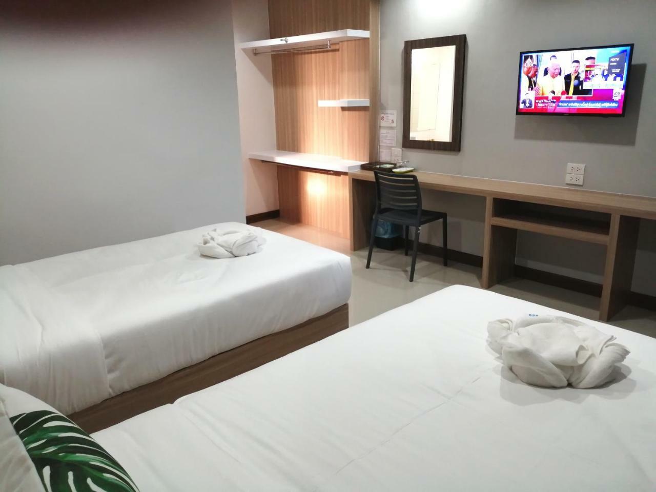 The Like Hotel ウドーンターニー エクステリア 写真